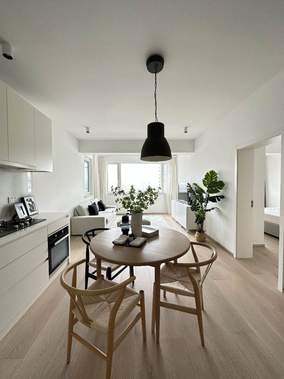 Housing image — Living Room
