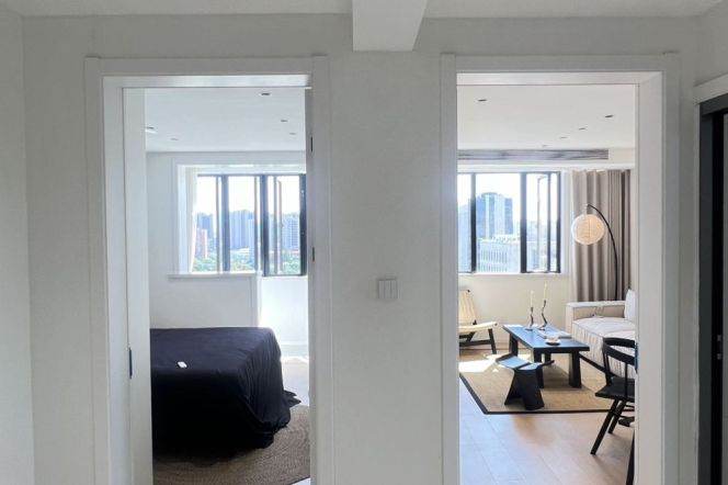 1BR Apartment near Caobao Rd Metro (L1/L3/L12)