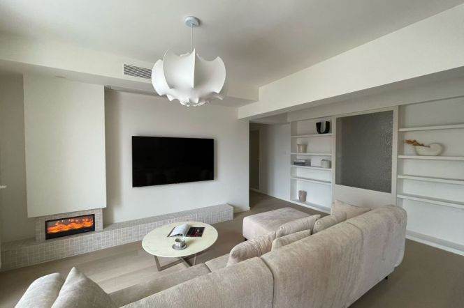 4BR Apartment in Old Xuhui with Terrace (L2/L7/L14)