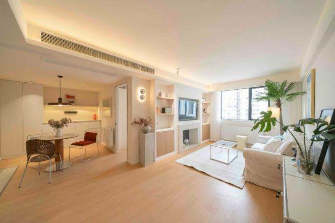 Spacious 1BR Apartment near Jiaotong University Metro (L10/L11)