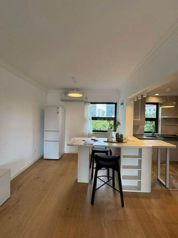 Housing image — Kitchen
