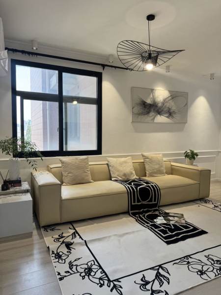 Housing image — Living Room