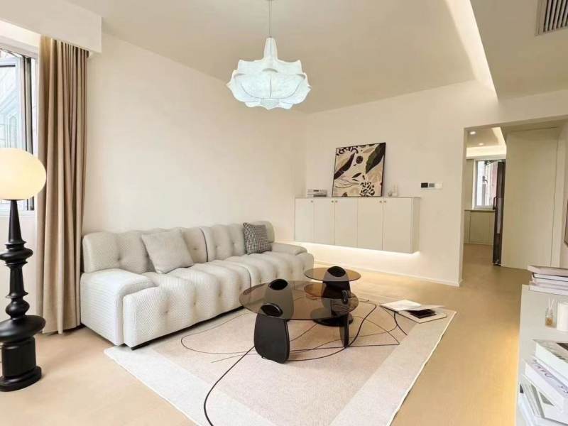 Housing image — Living Room