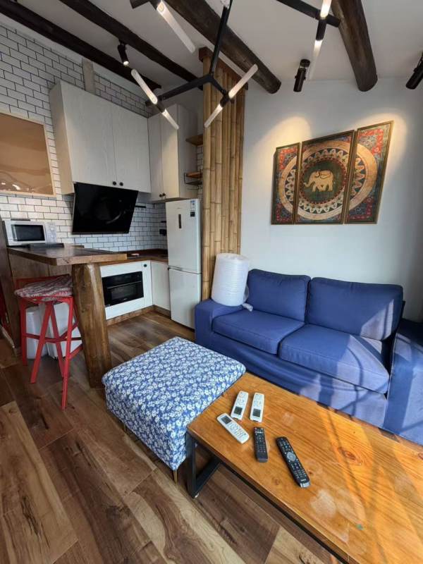 Housing image — Living Room