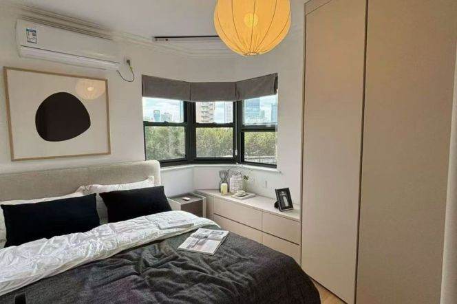 2BR Apartment at Shanghai Grand Plaza (Compound) with Green View