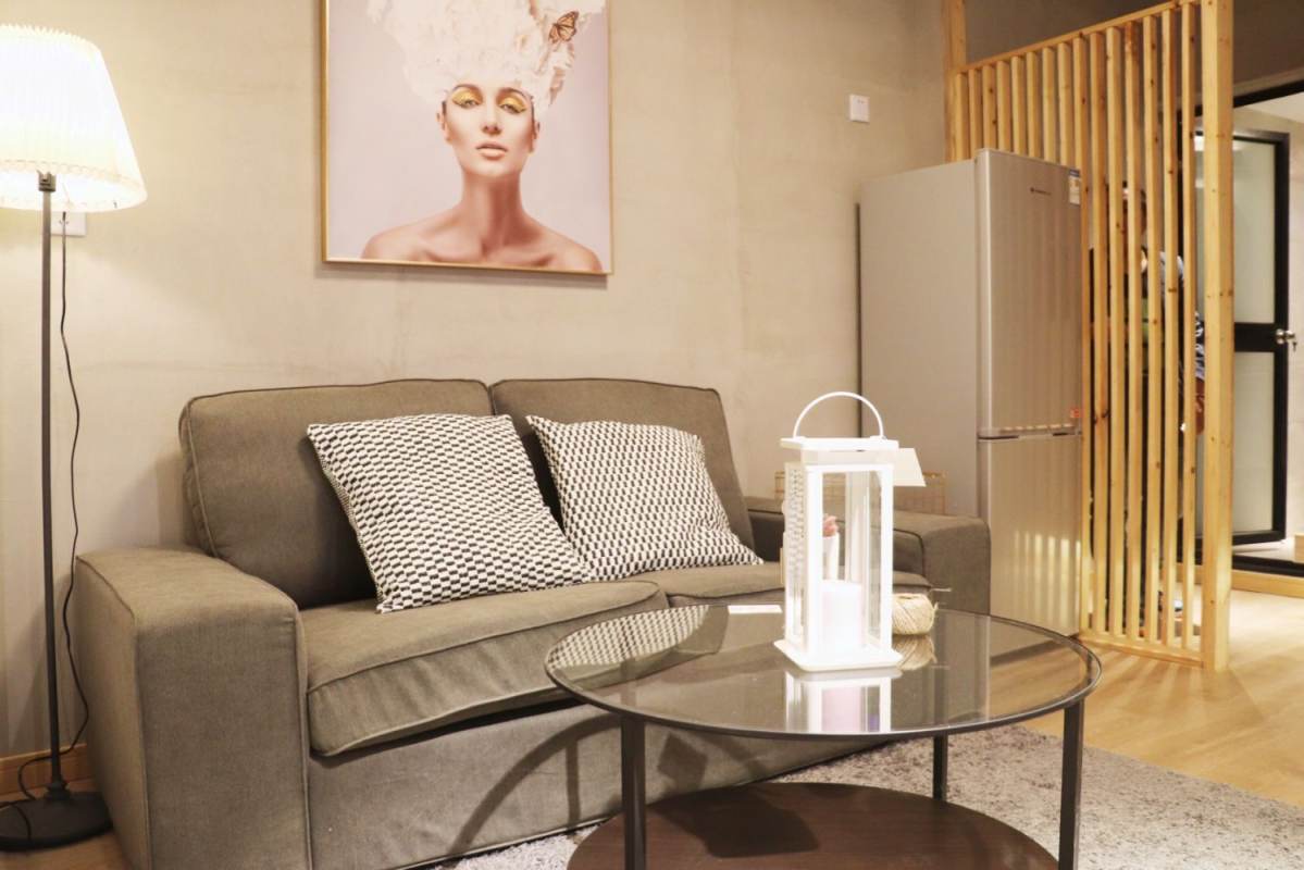 Housing image — Living Room