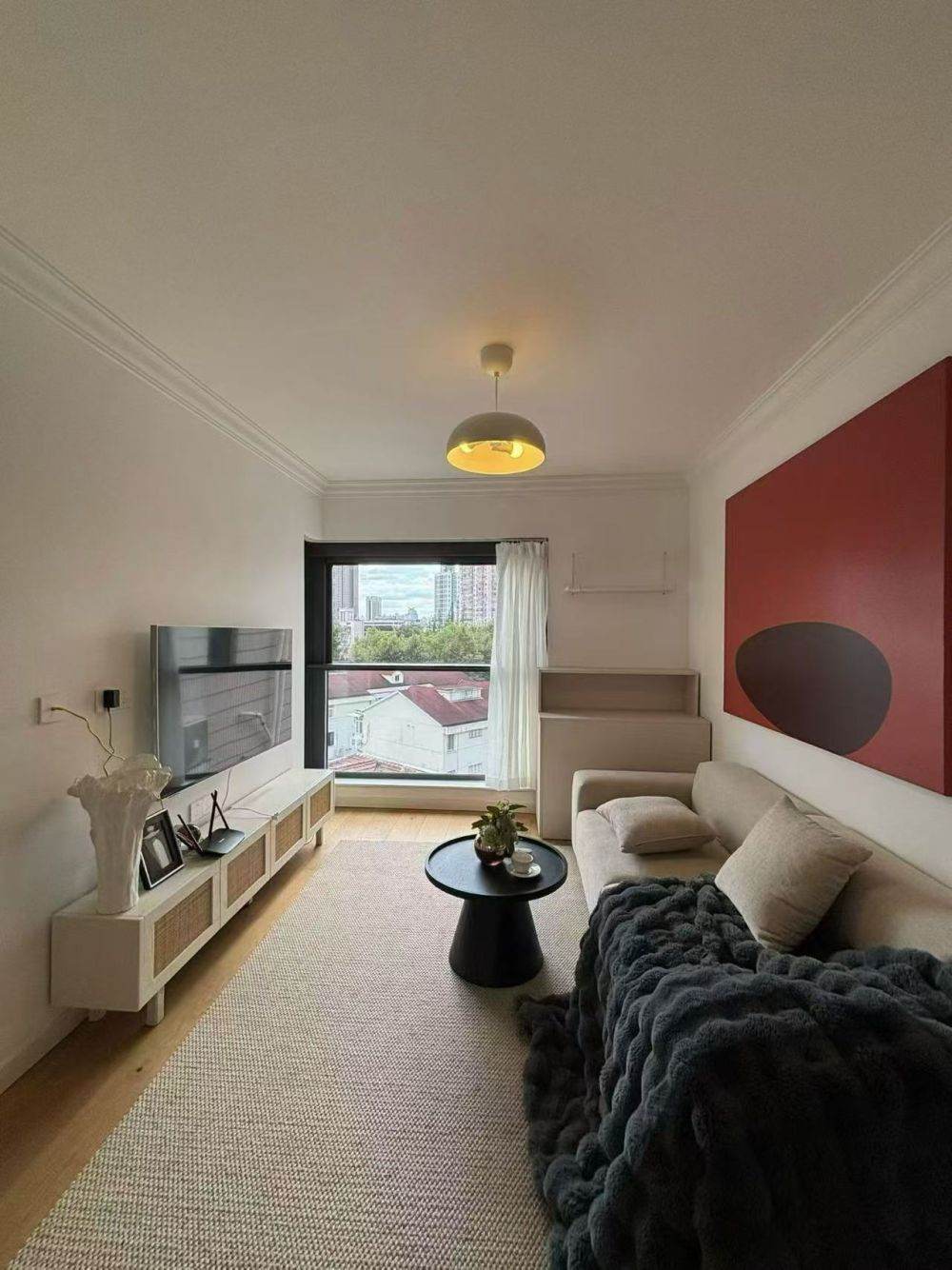 Housing image — Living Room