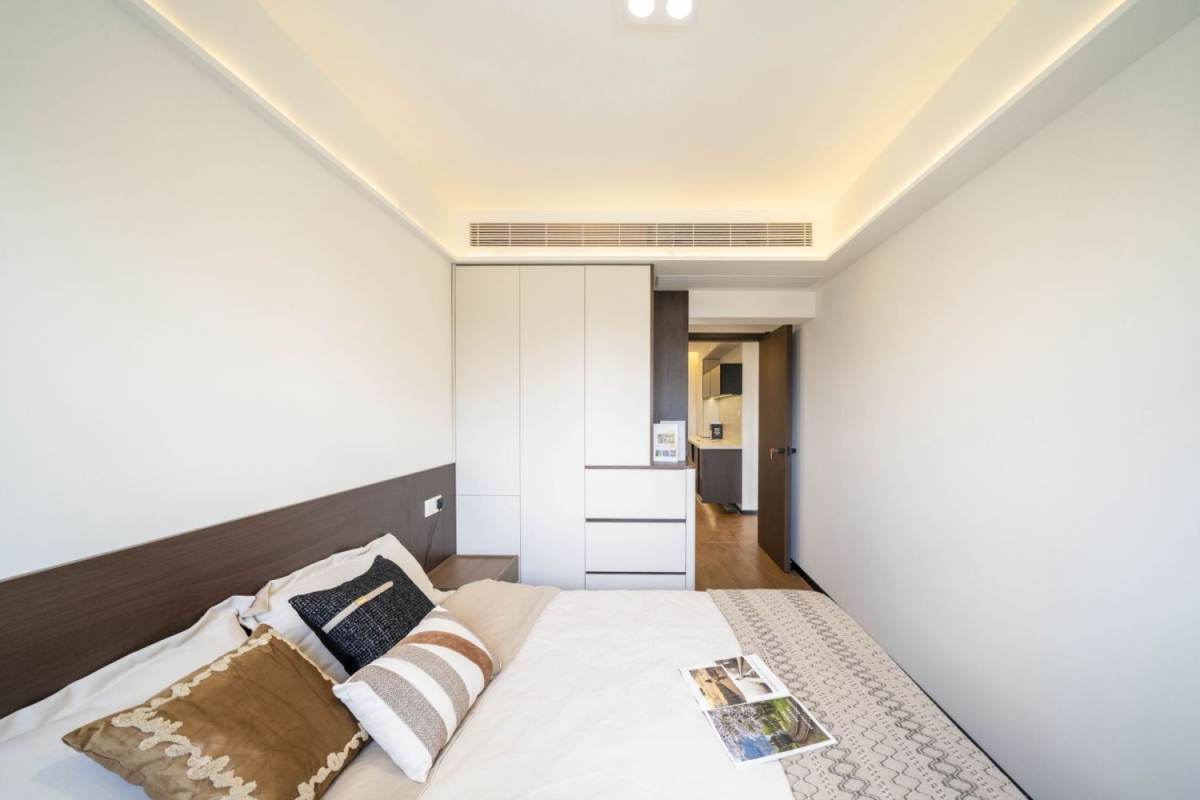 Housing image — Bedroom