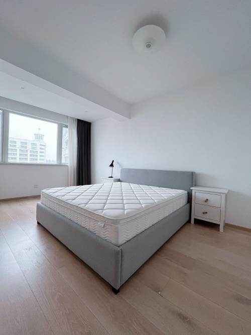 Housing image — Bedroom