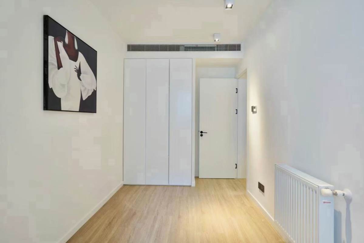 Housing image — Bedroom