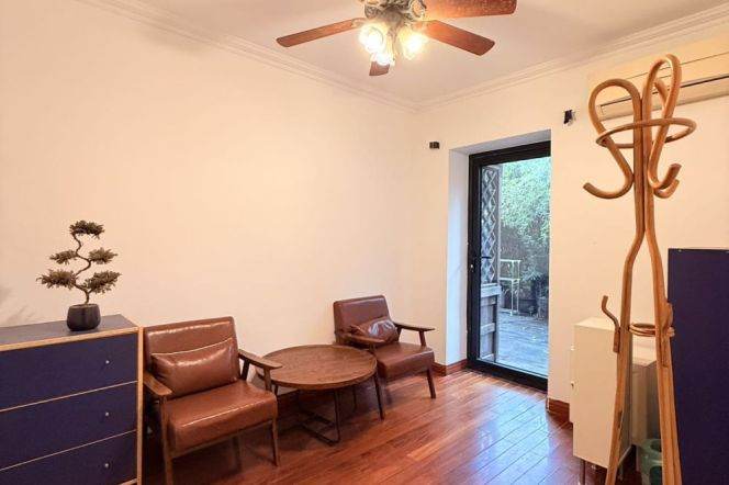 3BR Apartment at Shanghai Grand Plaza (Compound) with Green View