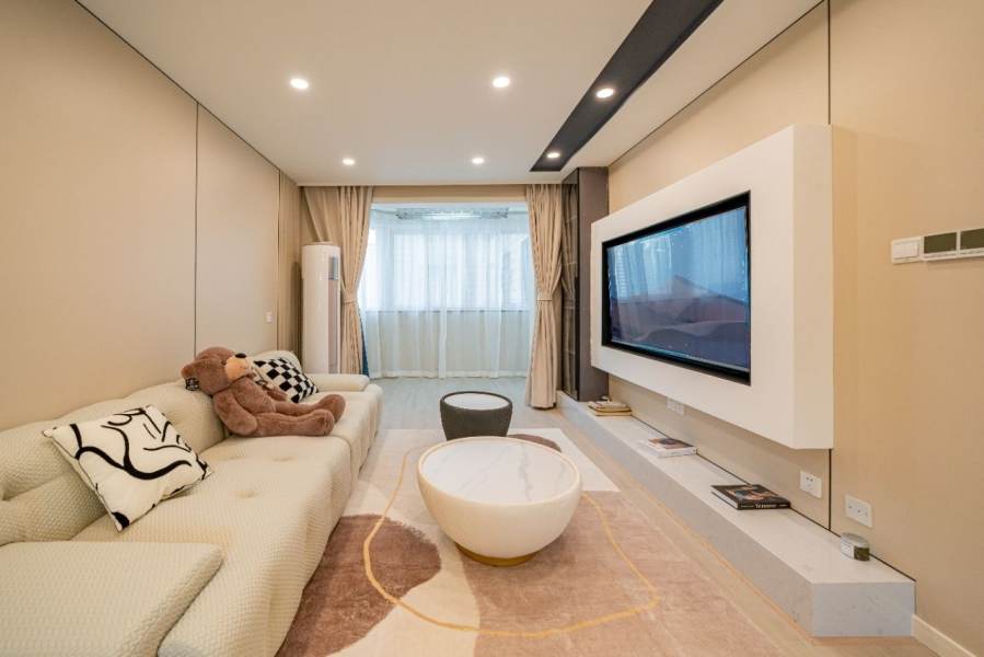 Housing image — Living Room