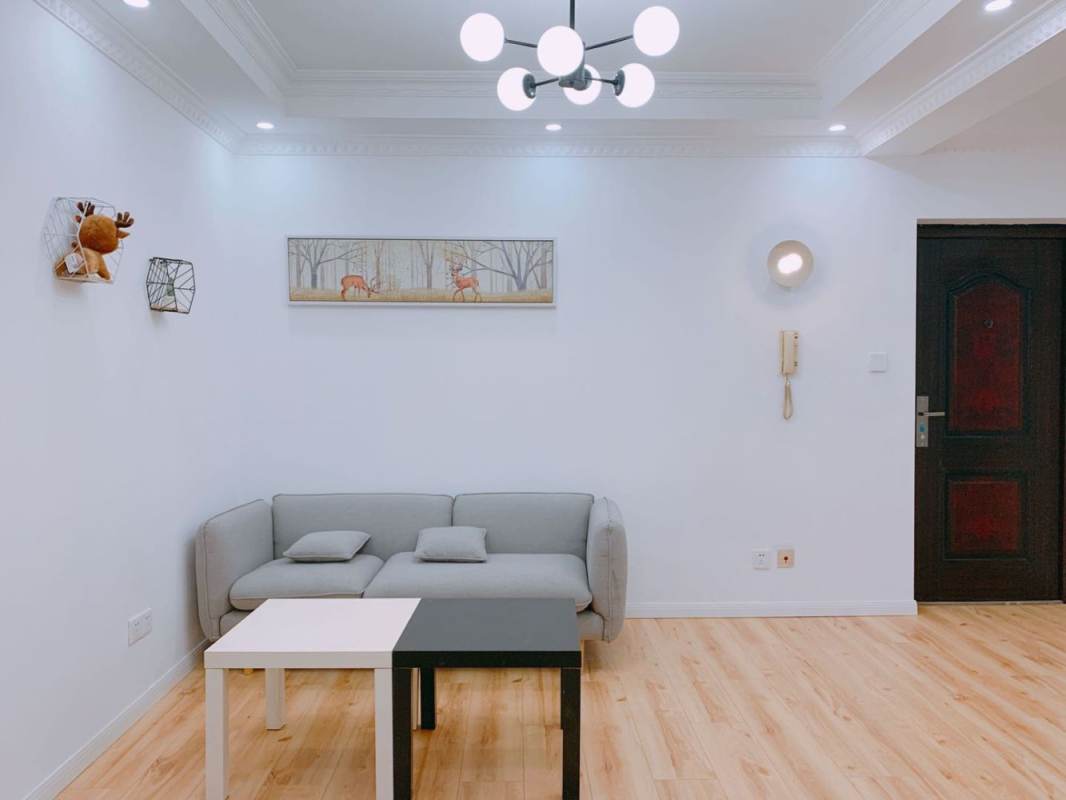 Housing image — Living Room