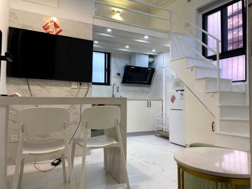 Housing image — Living Room