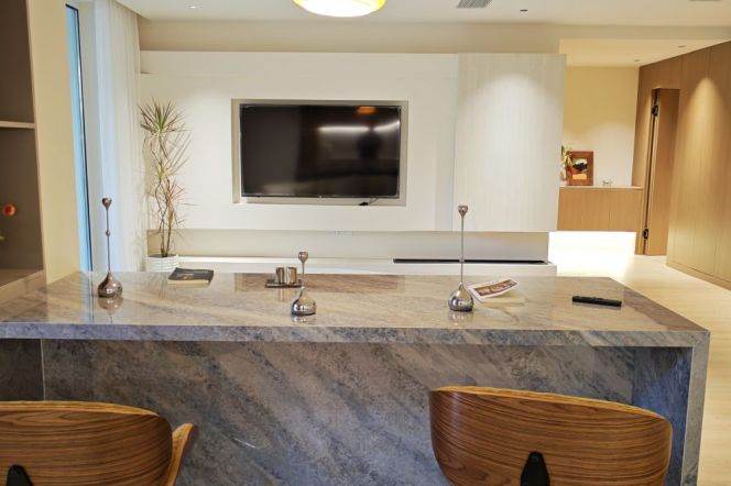 Spacious 2BR Apartment near Dapuqiao Metro with Green View (L9/L12)