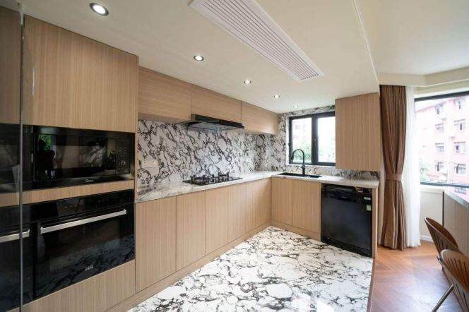 Spacious 3BR Apartment in Old Xuhui (L9/L12)