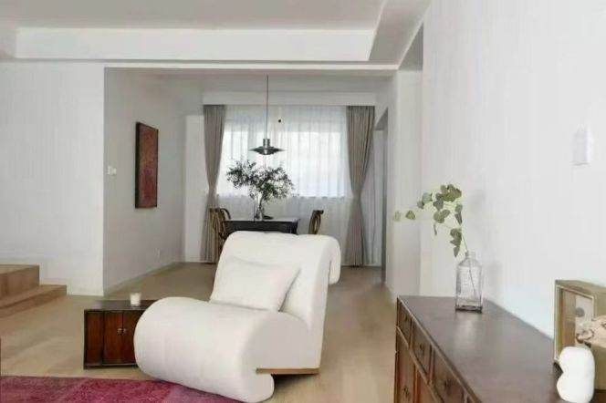 3BR Apartment near Xujiahui Metro (L4)