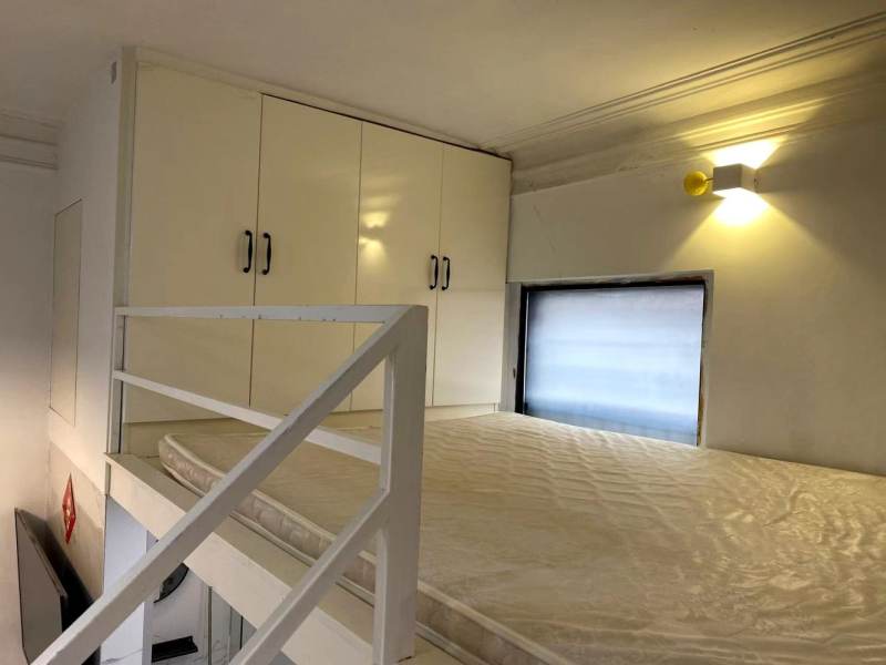 Housing image — Bedroom