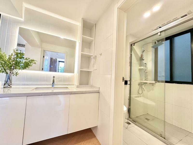 Housing image — Bathroom