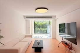 4BR Apartment in Jing'an (L13/L14)