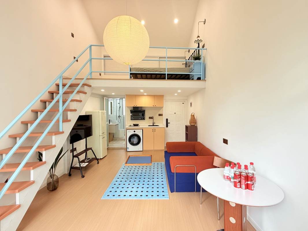 Housing image — Living Room