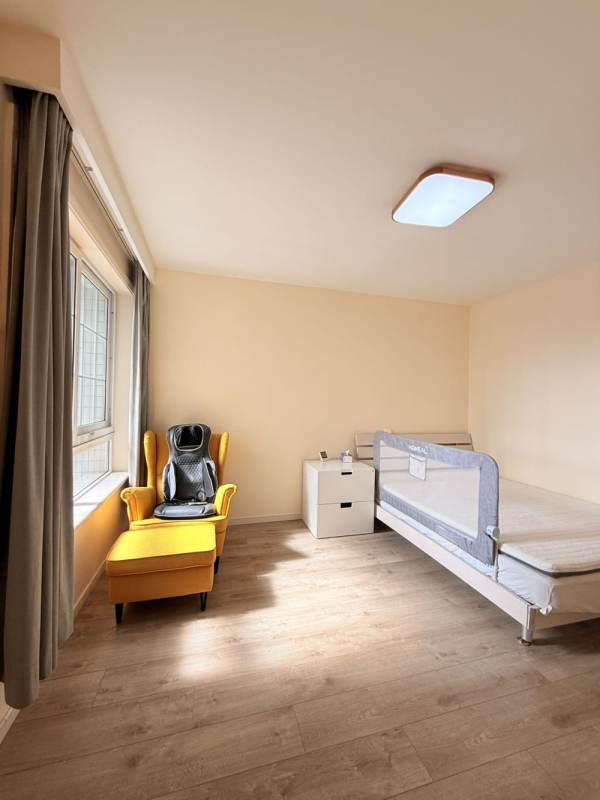 Housing image — Bedroom