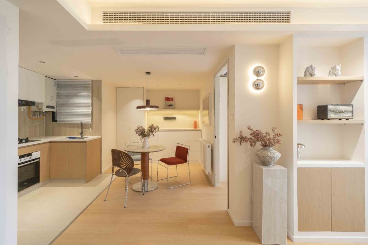 Housing image — Dining Area