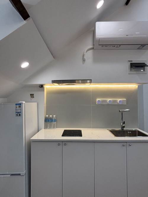 Housing image — Kitchen