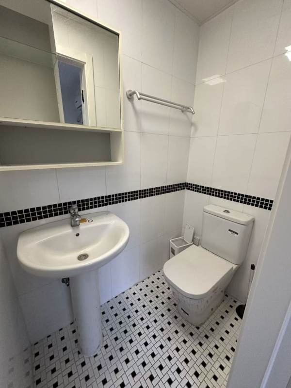 Housing image — Bathroom