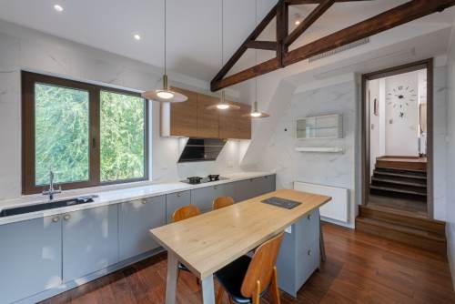 Housing image — Kitchen