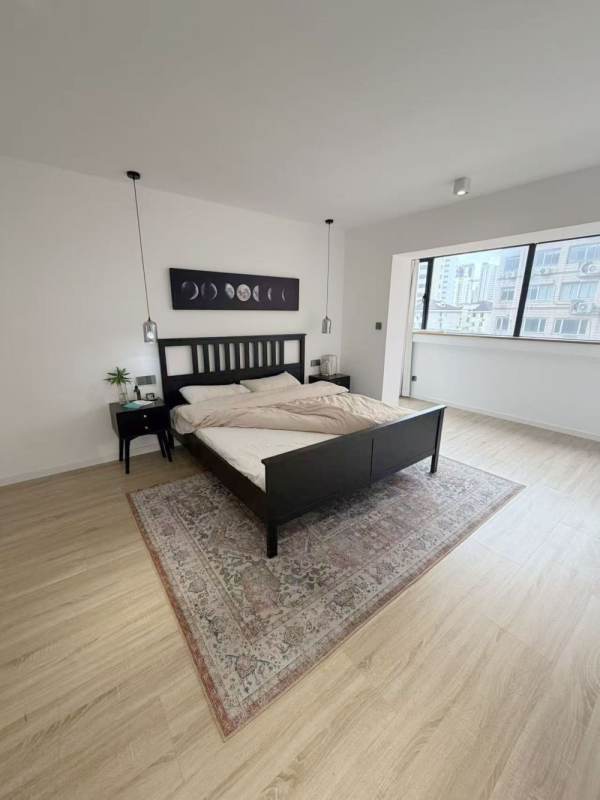 Housing image — Bedroom