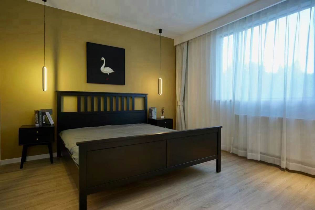 Housing image — Bedroom
