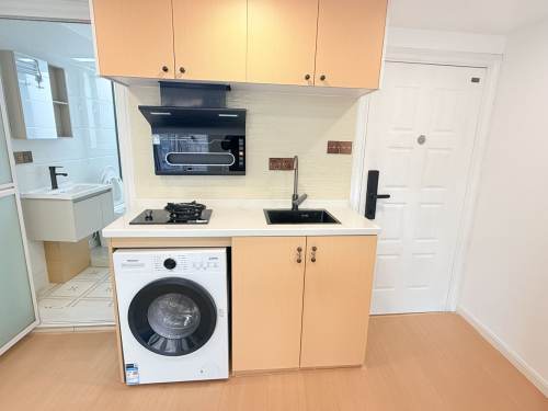 Housing image — Kitchen