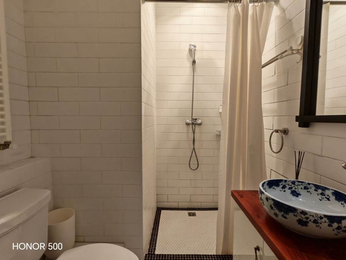 Housing image — Bathroom