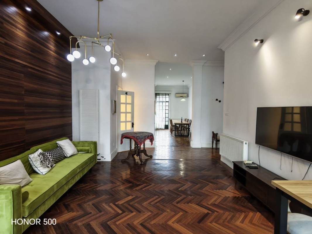 Housing image — Living Room