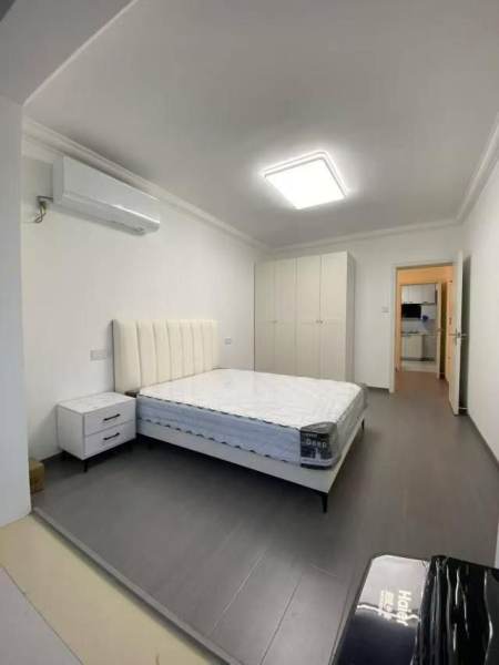 Housing image — Bedroom