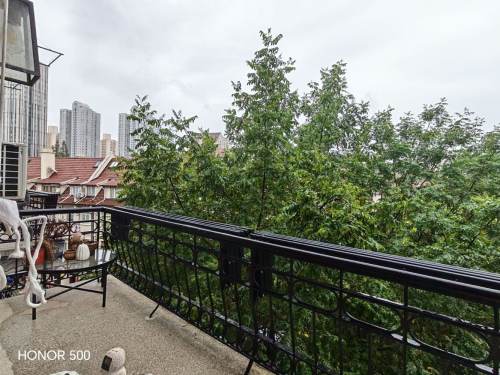Housing image — Balcony