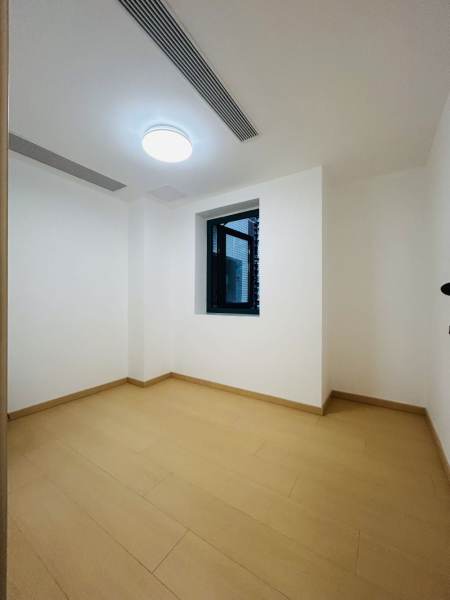 Housing image — Bedroom