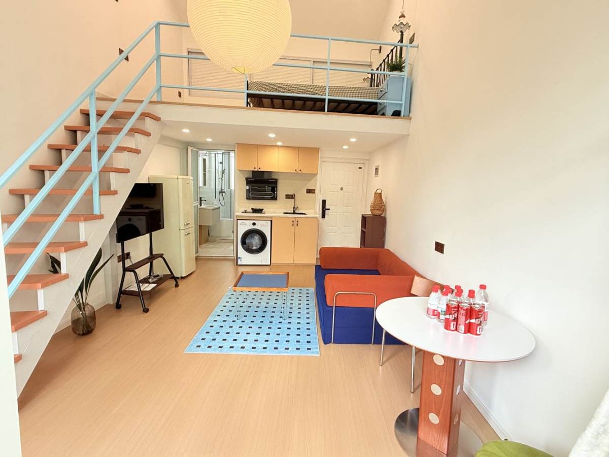 Housing image — Living Room