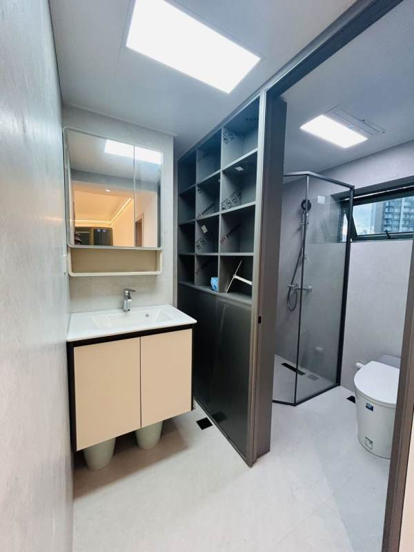 Housing image — Bathroom