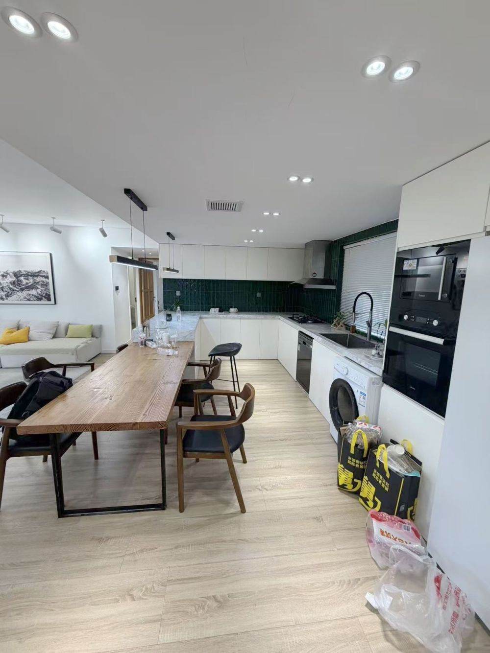 Housing image — Kitchen