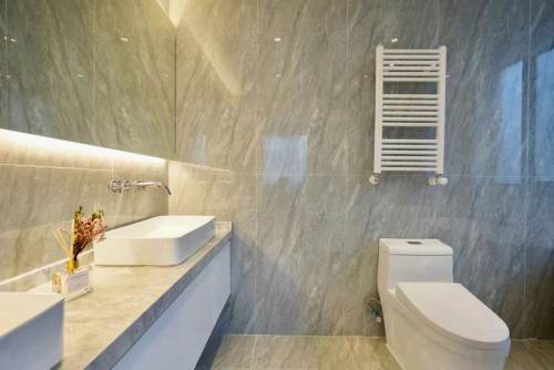 Housing image — Bathroom