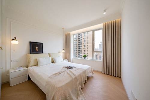 Housing image — Bedroom