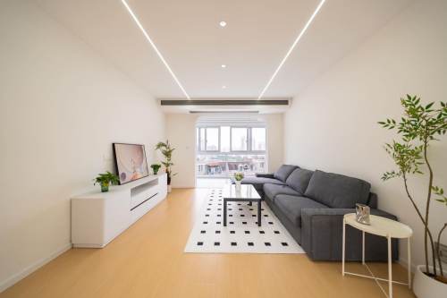 Housing image — Living Room