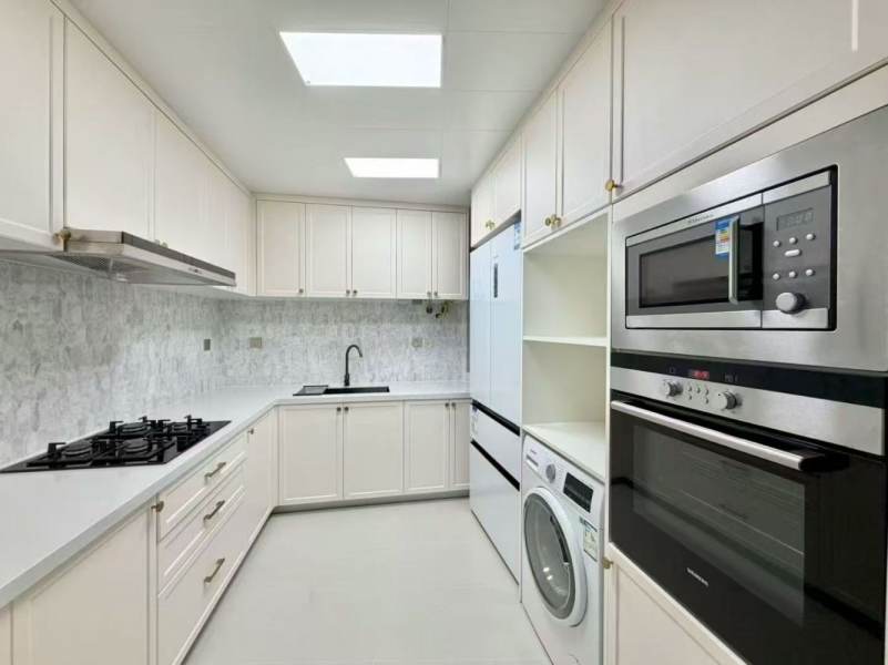 Housing image — Kitchen