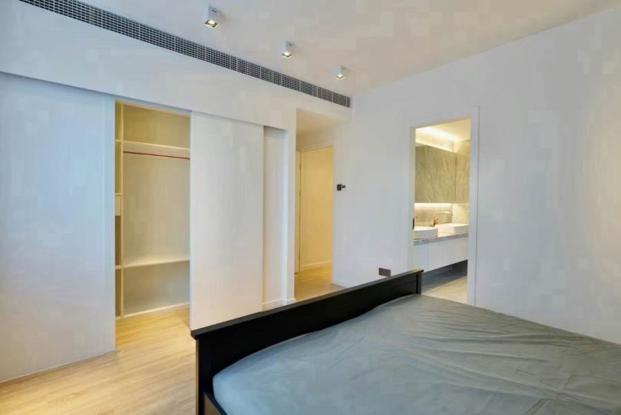Housing image — Bedroom