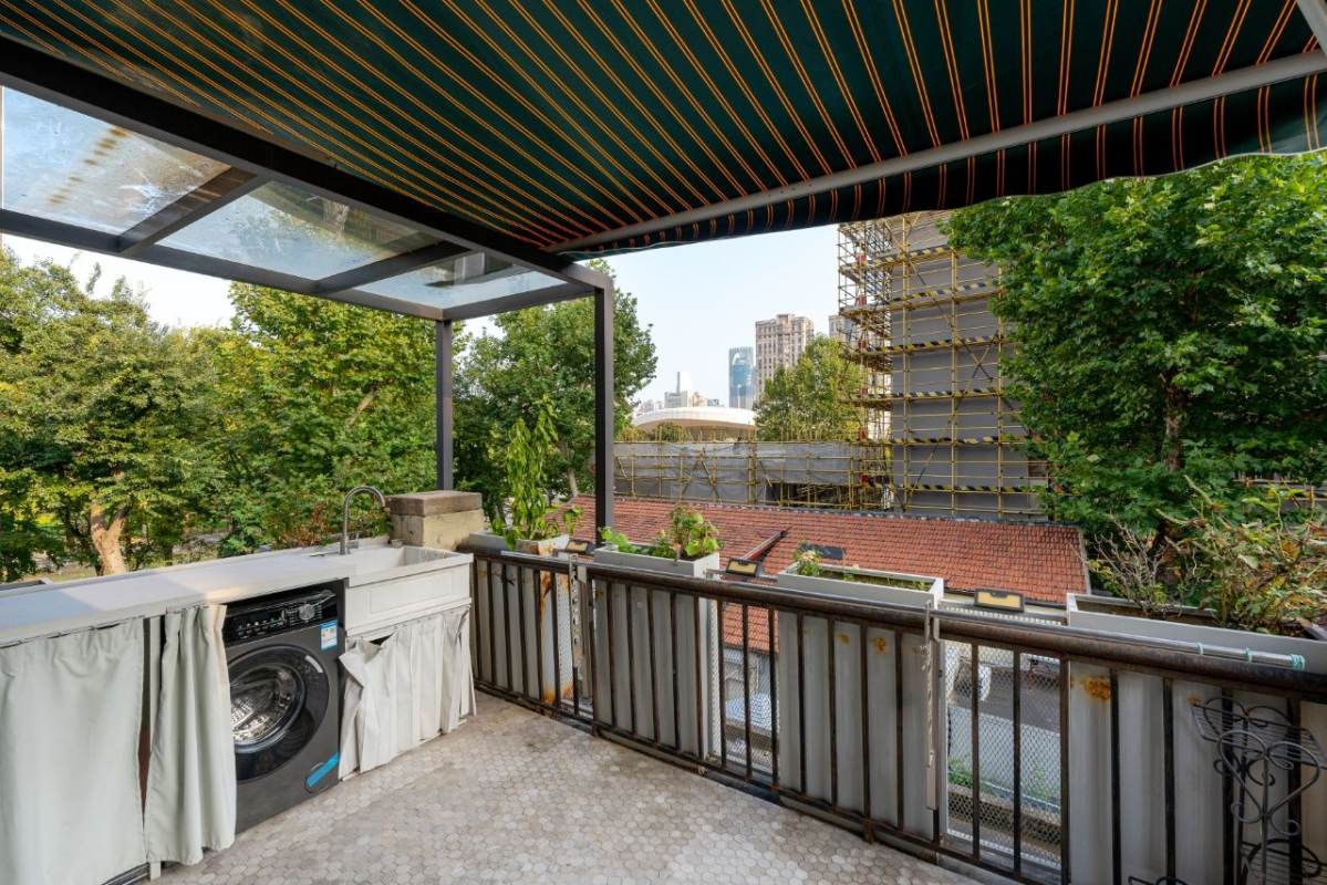 Housing image — Terrace