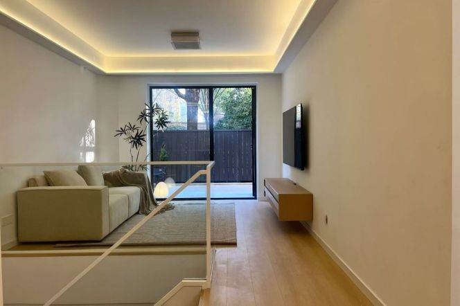 2BR Apartment near Gulang Road Metro with Private Garden
