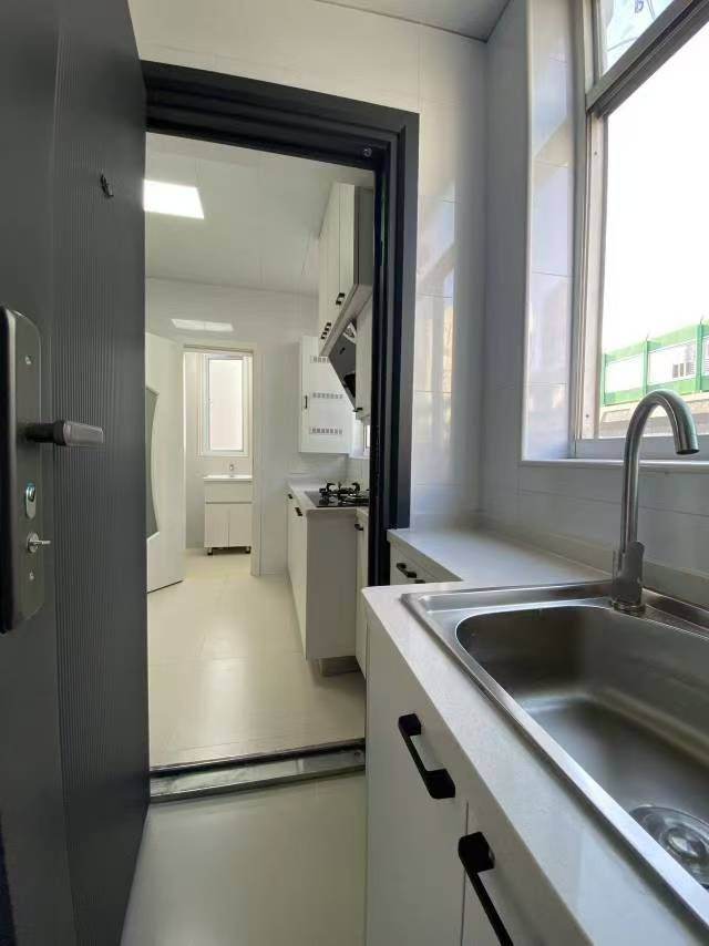 Housing image — Kitchen
