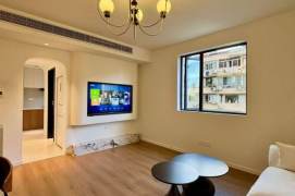 Spacious 1BR Apartment in Jing'an (L7)